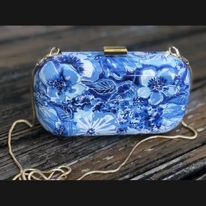 NWT Lilly Pulitzer Coastal Blue clutch
